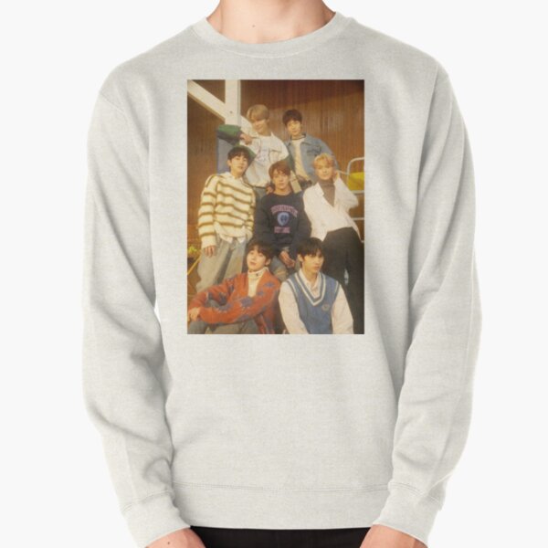 ENHYPEN Group Photo Pullover Sweatshirt RB3107 product Offical Enhypen Merch